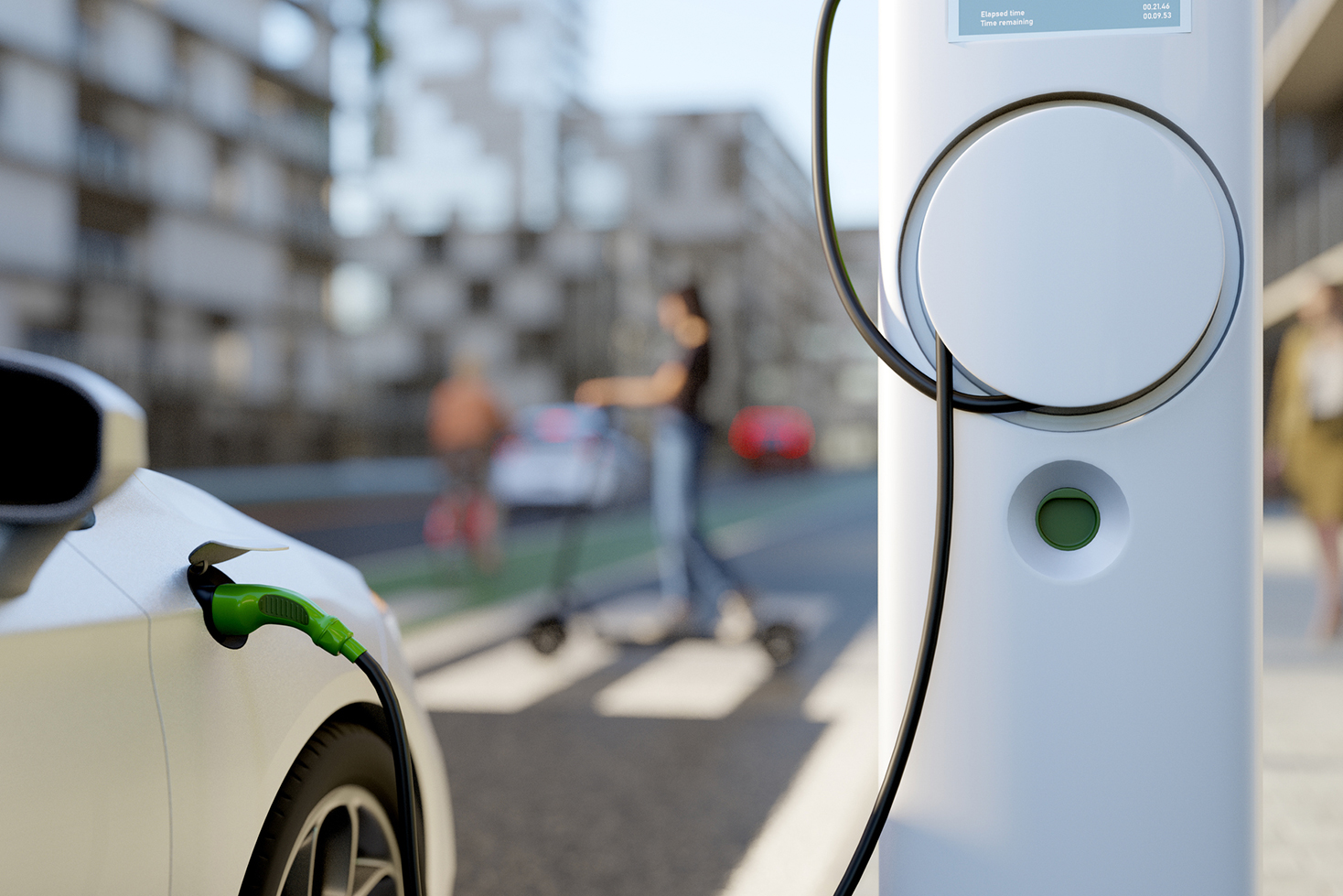Auto elettrica in ricarica alla colonnina